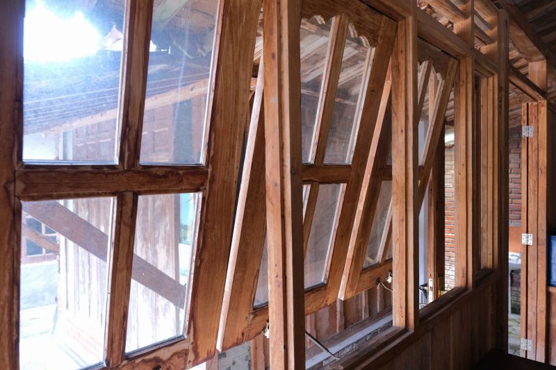 Wood Window Service in Louisville, KY